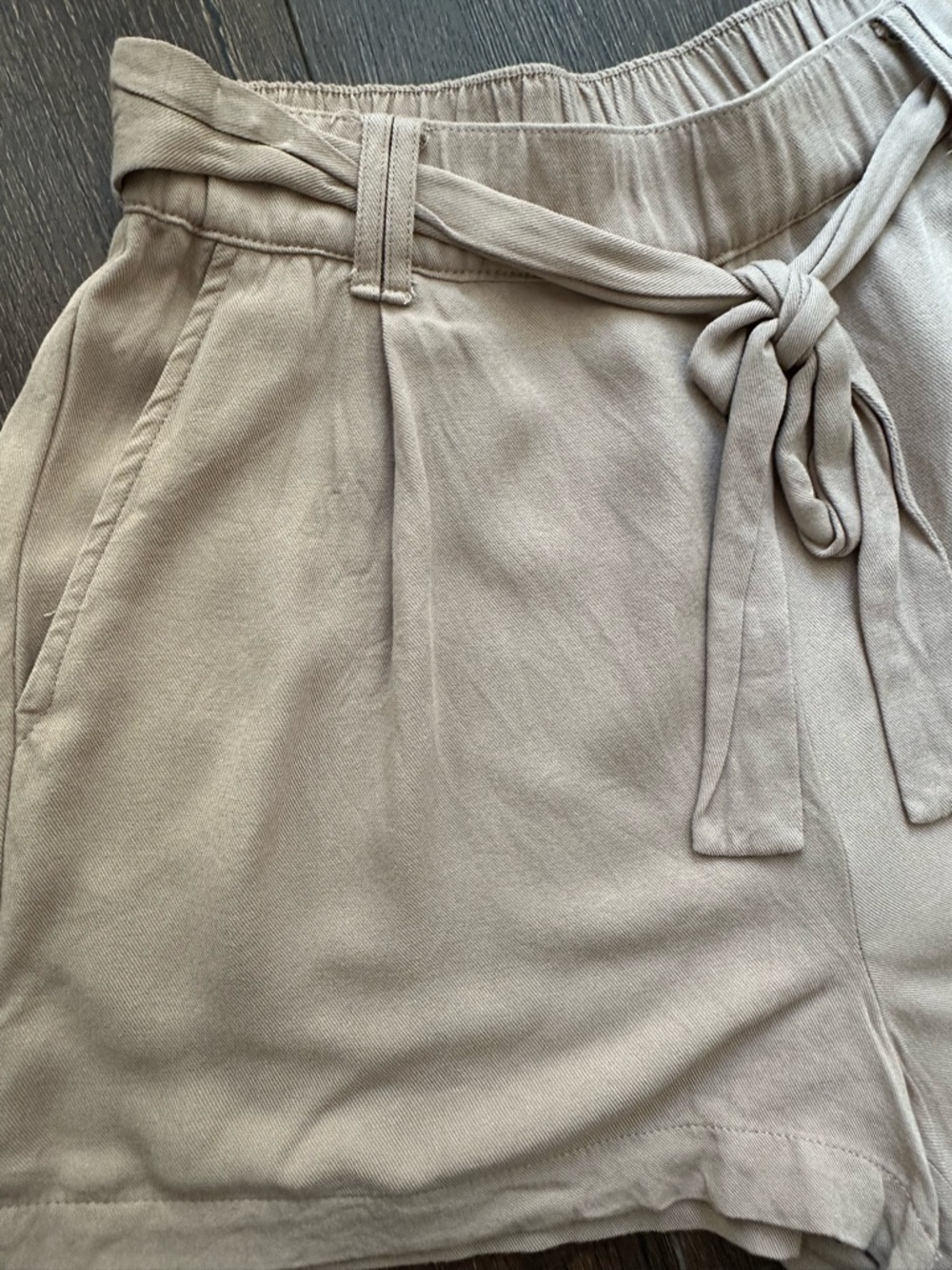 Be Cool Tied-Waist Women's Casual Shorts
Size Small - Picture 2 of 8